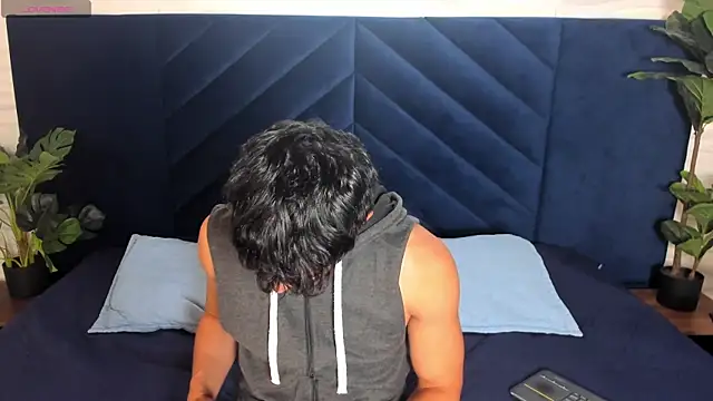 AustinJones  online show from 01/17/26, 07:28