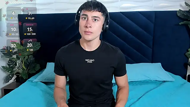 AustinJones  online show from 02/06/26, 07:50