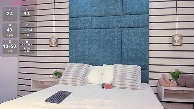 Snapshot of NatyLeone chatting on 09/14/25, 02:49 NatyLeone online show from 09/14/25, 02:49