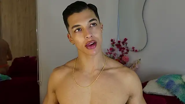 Snapshot of Troye_Williams chatting on 03/19/26, 11:25 Troye Williams online show from 03/19/26, 11:25