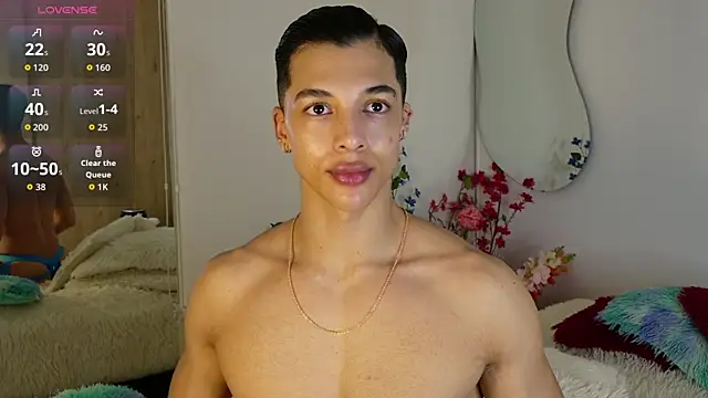 Troye Williams online show from 06/15/26, 10:28