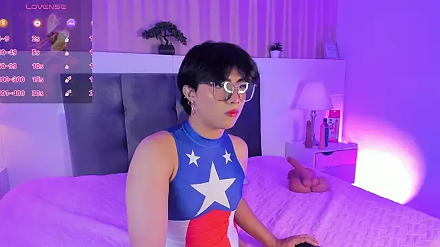 Snapshot of Creamy_Angelo chatting on 10/29/25, 08:54 Creamy Angelo online show from 10/29/25, 08:54