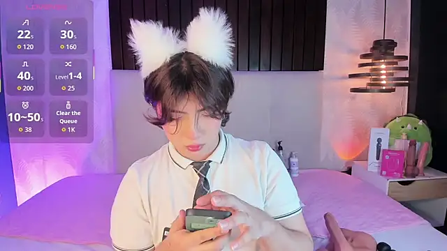 Creamy Angelo online show from 02/20/26, 12:38