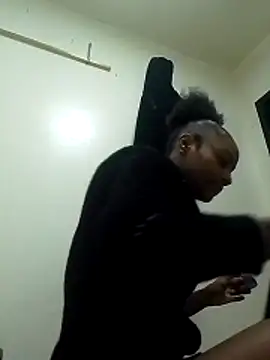 Snapshot of Shantall_ks chatting on 02/07/26, 03:21 Shantall ks online show from 02/07/26, 03:21