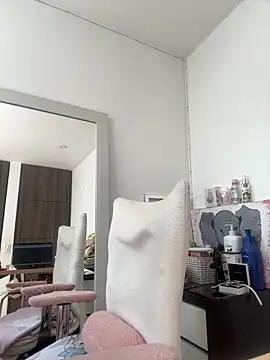 Snapshot of Victoria_alson chatting on 02/04/26, 02:12 Victoria alson online show from 02/04/26, 02:12