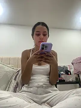 Snapshot of Victoria_alson chatting on 04/29/26, 01:26 Victoria alson online show from 04/29/26, 01:26