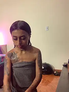 Snapshot of Dirty_isabella18 chatting on 09/10/25, 04:29 Dirty isabella18 online show from 09/10/25, 04:29