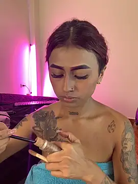 Snapshot of Dirty_isabella18 chatting on 10/10/25, 04:50 Dirty isabella18 online show from 10/10/25, 04:50