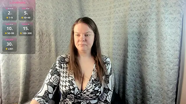 MiaLores online show from 02/18/26, 09:05