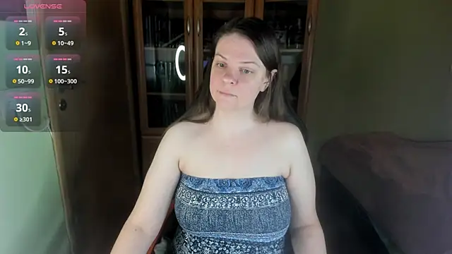 MiaLores online show from 04/14/26, 09:48