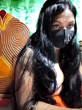 Snapshot of Mistompa24 chatting on 10/12/25, 05:34 Mistompa24 online show from 10/12/25, 05:34