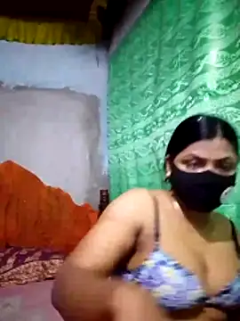 Snapshot of Mistompa24 chatting on 10/20/25, 03:12 Mistompa24 online show from 10/20/25, 03:12