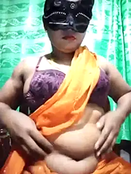 Snapshot of Mistompa24 chatting on 11/10/25, 03:11 Mistompa24 online show from 11/10/25, 03:11