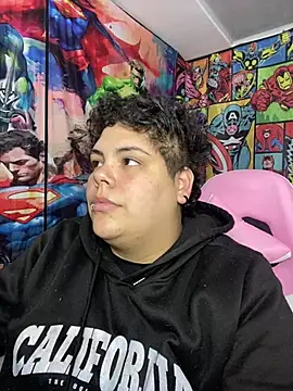 Snapshot of Hailey_Curvy chatting on 05/20/26, 05:13 Hailey Curvy online show from 05/20/26, 05:13