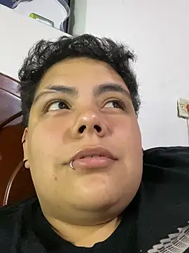 Snapshot of Hailey_Curvy chatting on 06/22/26, 03:58 Hailey Curvy online show from 06/22/26, 03:58