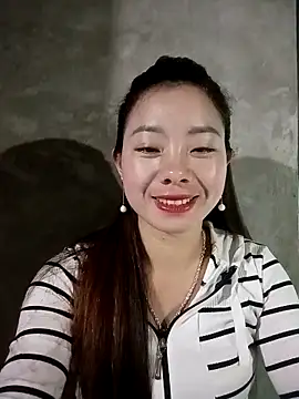 milo123-xx online show from 02/15/26, 08:35