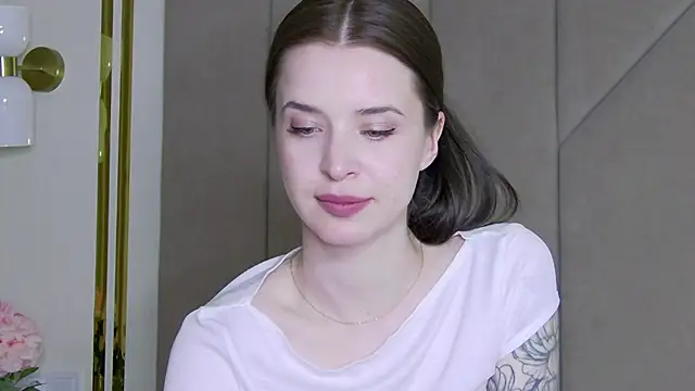 Touch me online show from 05/09/26, 04:23