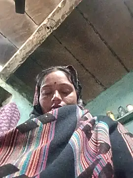 Dikchahot online show from 12/15/25, 03:05