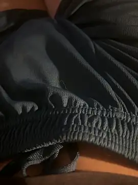 leuleu33 online show from 09/29/25, 11:53