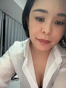 Snapshot of penny996 chatting on 12/22/25, 04:04 penny996 online show from 12/22/25, 04:04