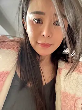 Snapshot of penny996 chatting on 03/12/26, 04:40 penny996 online show from 03/12/26, 04:40