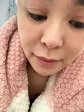 Snapshot of penny996 chatting on 03/13/26, 03:24 penny996 online show from 03/13/26, 03:24