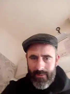 whatYwantMorrre online show from 11/17/25, 10:32