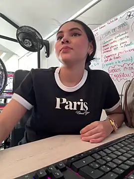 AlinnaRosee  online show from 03/03/26, 04:13