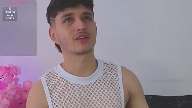 LiamMuller online show from 04/14/26, 04:02