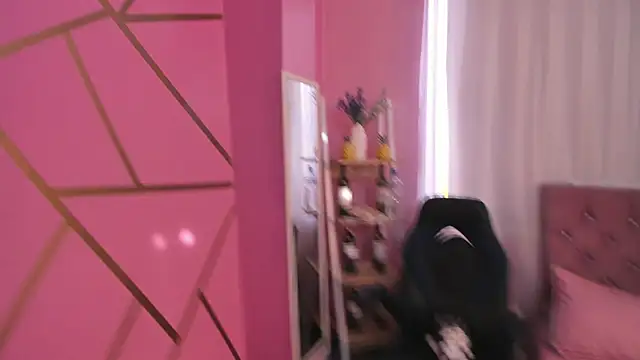 Skarleth Stiv online show from 09/11/25, 09:48