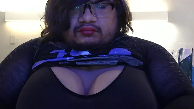 Snapshot of chubbyboy1997 chatting on 03/30/26, 12:22 chubbyboy1997 online show from 03/30/26, 12:22
