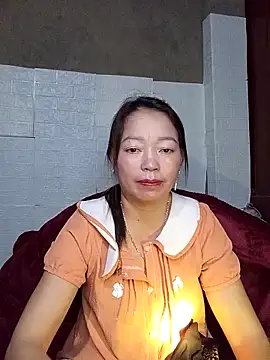 Snapshot of _Helala_ chatting on 09/29/25, 05:01 Helala online show from 09/29/25, 05:01