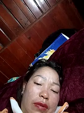 Snapshot of _Helala_ chatting on 09/29/25, 10:14 Helala online show from 09/29/25, 10:14