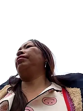 Snapshot of _Helala_ chatting on 10/09/25, 09:18 Helala online show from 10/09/25, 09:18