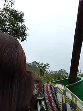 Snapshot of _Helala_ chatting on 10/28/25, 02:26 Helala online show from 10/28/25, 02:26