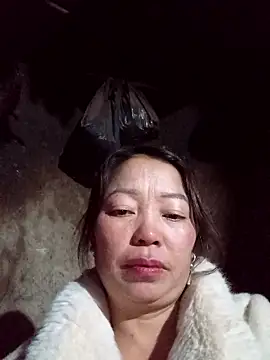 Snapshot of _Helala_ chatting on 11/02/25, 11:56 Helala online show from 11/02/25, 11:56