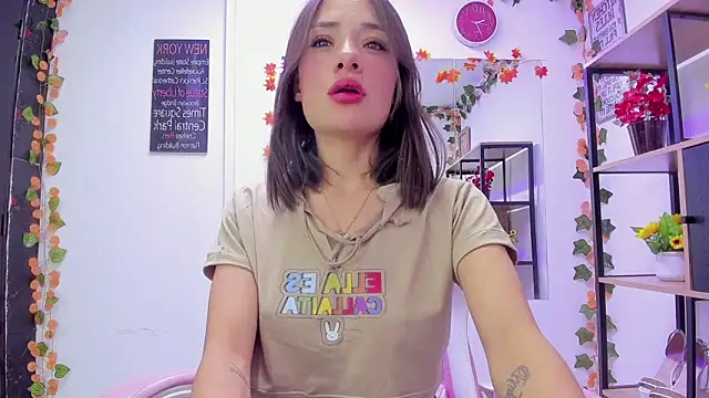 Tammy Thompson  online show from 02/11/26, 02:33