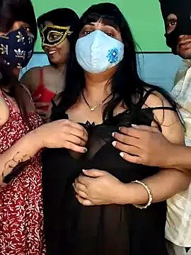 Hot modal online show from 11/13/25, 04:39