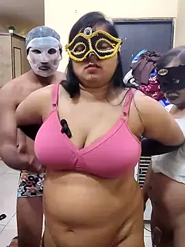 Hot modal online show from 12/18/25, 05:08