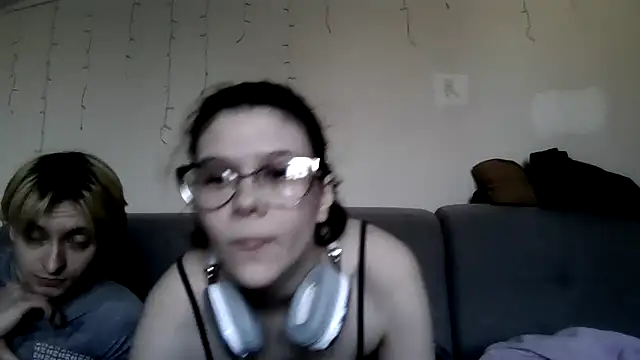 LaVostraDorothy online show from 04/01/26, 04:15
