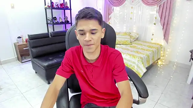 Aron Boyy online show from 09/16/25, 08:21