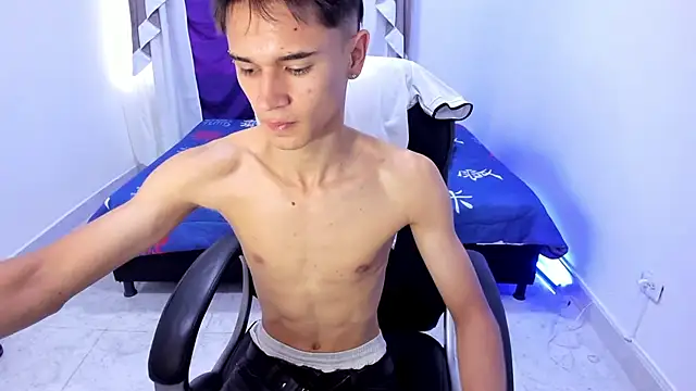 Aron Boyy online show from 10/14/25, 08:31