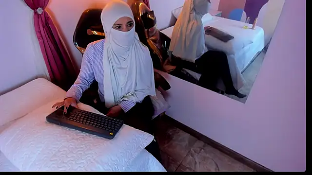 DaliaRahal online show from 03/07/26, 01:41