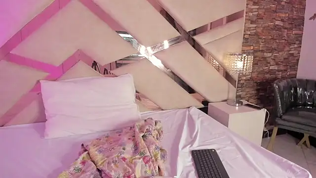 Valery Brand online show from 11/29/25, 11:57