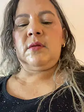Lucy Milf 474 online show from 05/25/26, 12:11