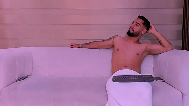 mike friends online show from 12/23/25, 01:25