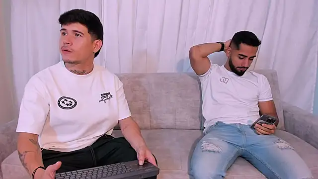 mike friends online show from 05/31/26, 02:09