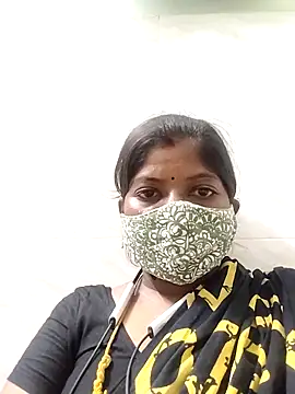 Snapshot of crazcy-couples chatting on 10/04/25, 04:49 crazcy-couples online show from 10/04/25, 04:49