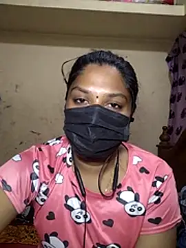 Snapshot of Tamil_Attitude_queen chatting on 05/22/26, 06:02 Tamil Attitude queen online show from 05/22/26, 06:02