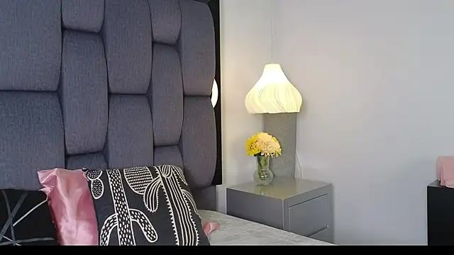 Snapshot of Calipso_Parisi chatting on 06/10/26, 02:49 Calipso Parisi online show from 06/10/26, 02:49